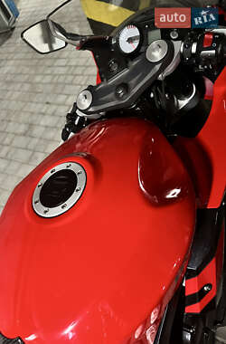 Мотоцикл Спорт-туризм Hyosung GT 250R 2015 в 