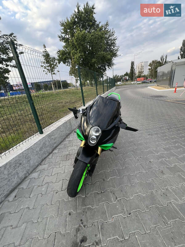 Спортбайк Hyosung GT 250R 2007 в Киеве фото 4 Спортбайк Hyosung GT 250R 2007 в Киеве