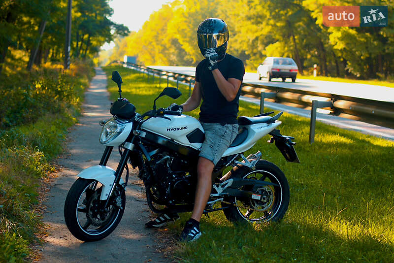 Hyosung GT 250R 2011 Hyosung GT 250R 2011