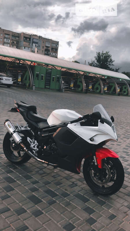 Мотоцикл Спорт-туризм Hyosung GT 650R 2013 в Кропивницком