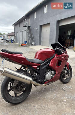 Спортбайк Hyosung GT 650R 2009 в 