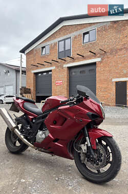 Спортбайк Hyosung GT 650R 2009 в 