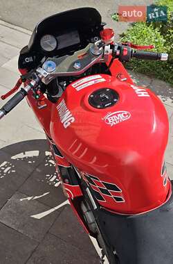 Спортбайк Hyosung GT 650R 2010 в 