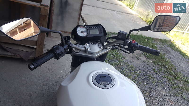 Мотоцикл Без обтекателей (Naked bike) Hyosung GT 2012 в Хмельницком