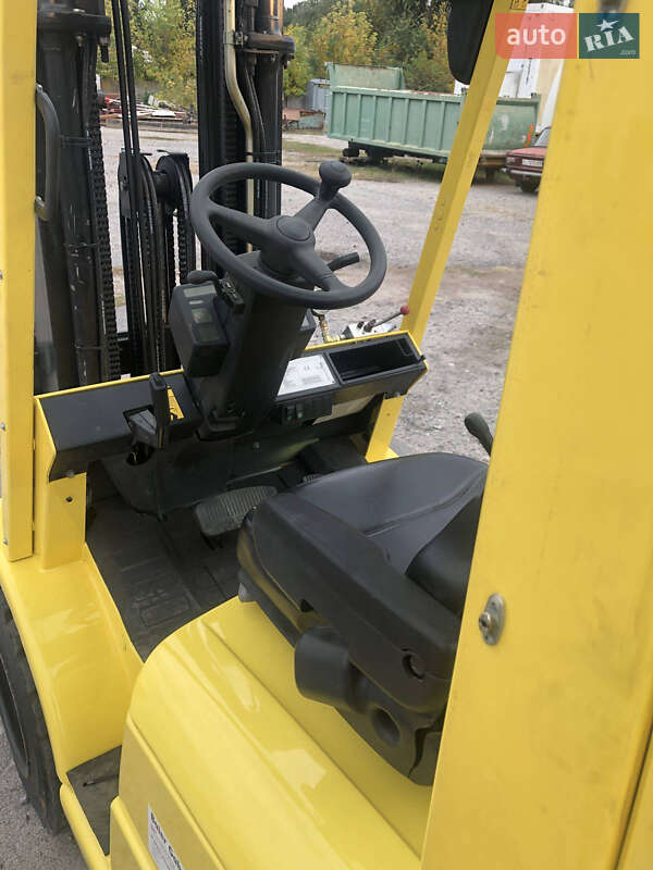 Вилочный погрузчик Hyster H 3.0XM 2010 в Березане фото 4 Вилочный погрузчик Hyster H 3.0XM 2010 в Березане