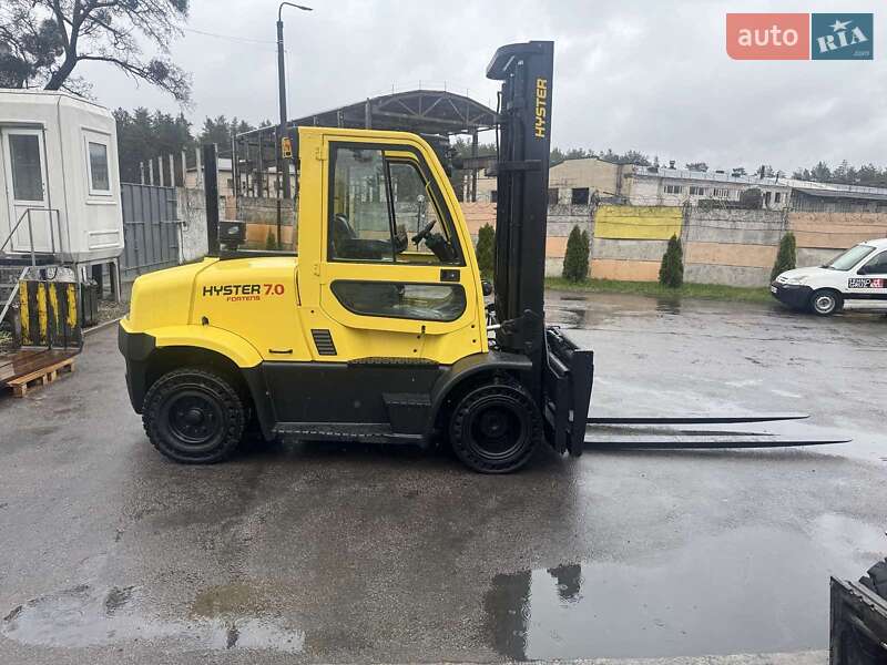 Вилочный погрузчик Hyster H 2012 в Киеве