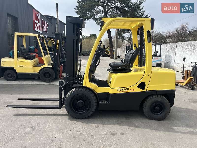 Вилочний навантажувач Hyster H 2019 в 