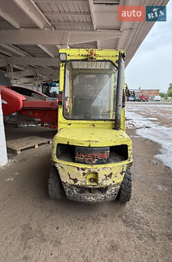 Вилочный погрузчик Hyster H 2002 в 