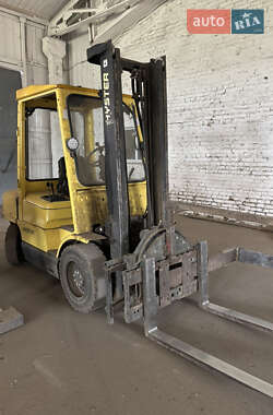Вилочний навантажувач Hyster H 2002 в Новгород-Сіверському