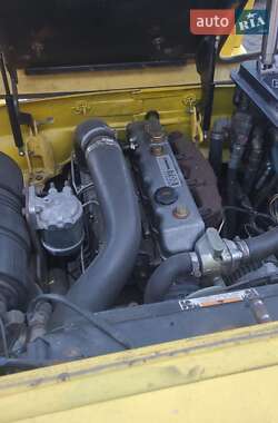 Вилочный погрузчик Hyster H 2002 в 