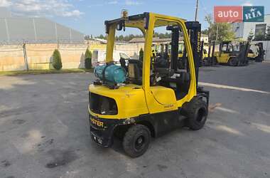 Вилочный погрузчик Hyster H 2007 в 