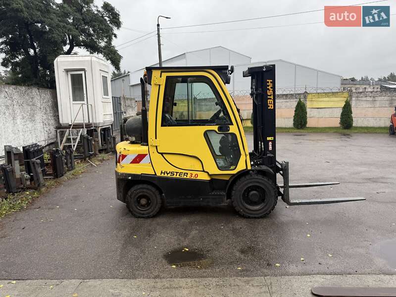 Вилочний навантажувач Hyster H 2010 в Києві