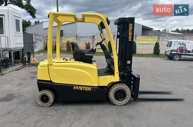 Вилочный погрузчик Hyster J 2017 в 
