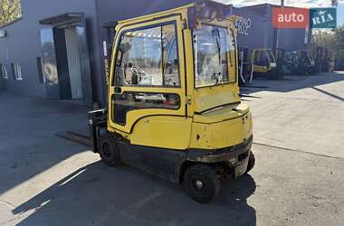 Вилочный погрузчик Hyster J 2011 в 