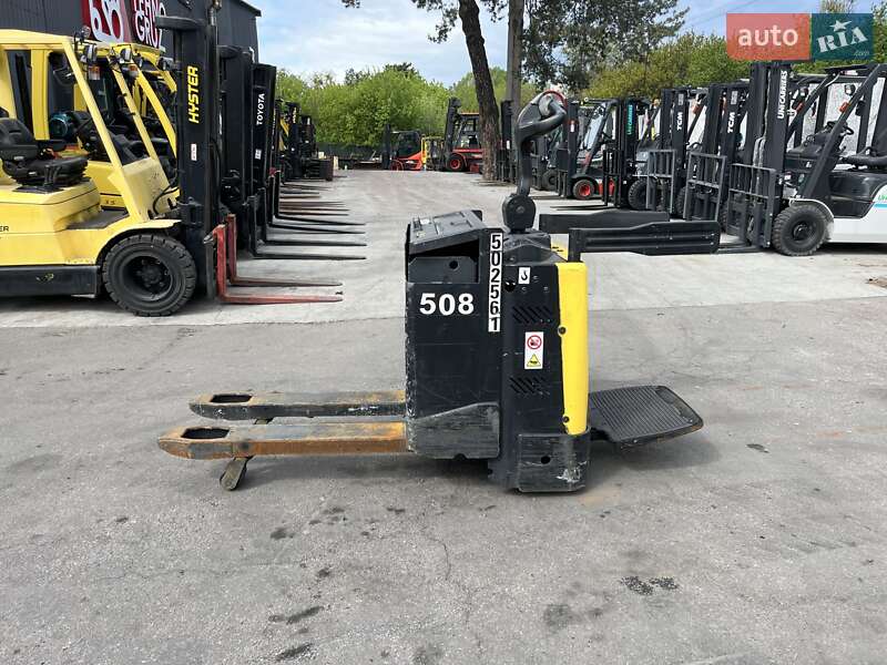 Штабелер Hyster P 2018 в Киеве