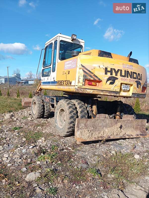 Экскаватор погрузчик Hyundai 130D 1997 в Богородчанах