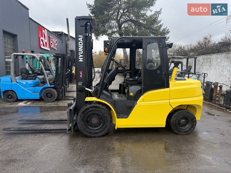 Hyundai 40D 2014 Hyundai 40D 2014