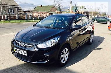 Седан Hyundai Accent 2014 в Тячеве