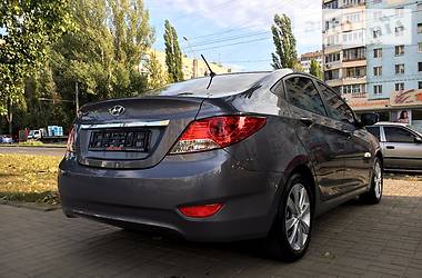Седан Hyundai Accent 2015 в Одессе