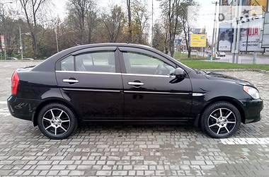 Седан Hyundai Accent 2010 в Львове