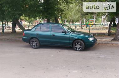 Седан Hyundai Accent 1996 в Донецке