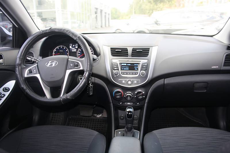 Hyundai Accent  2016