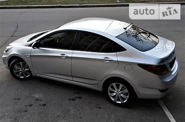 Хэтчбек Hyundai Accent 2012 в Одессе