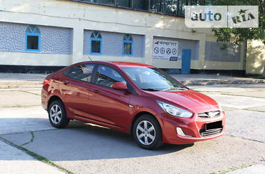 Седан Hyundai Accent 2011 в Києві