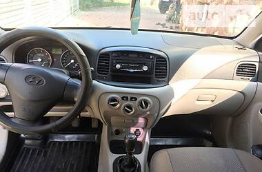 Седан Hyundai Accent 2008 в Львове