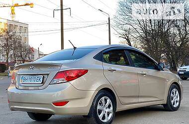 Седан Hyundai Accent 2011 в Одесі