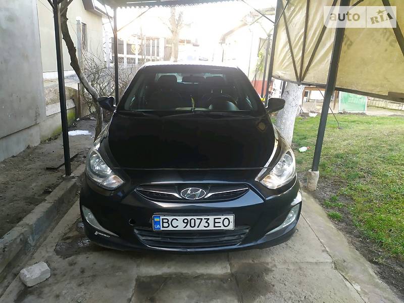 Седан Hyundai Accent 2012 в Львові фото Седан Hyundai Accent 2012 в Львові