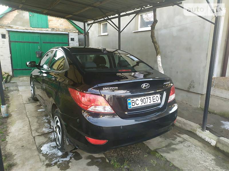 Седан Hyundai Accent 2012 в Львові фото 4 Седан Hyundai Accent 2012 в Львові