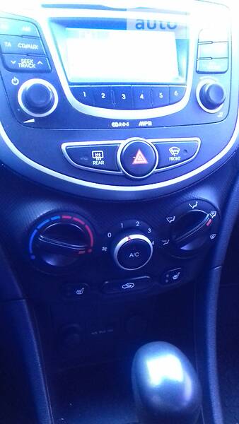 Седан Hyundai Accent 2013 в Києві фото 7 Седан Hyundai Accent 2013 в Києві