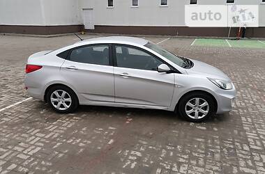 Седан Hyundai Accent 2011 в 
