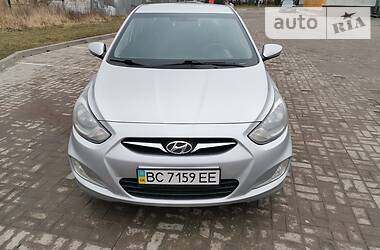 Седан Hyundai Accent 2011 в 