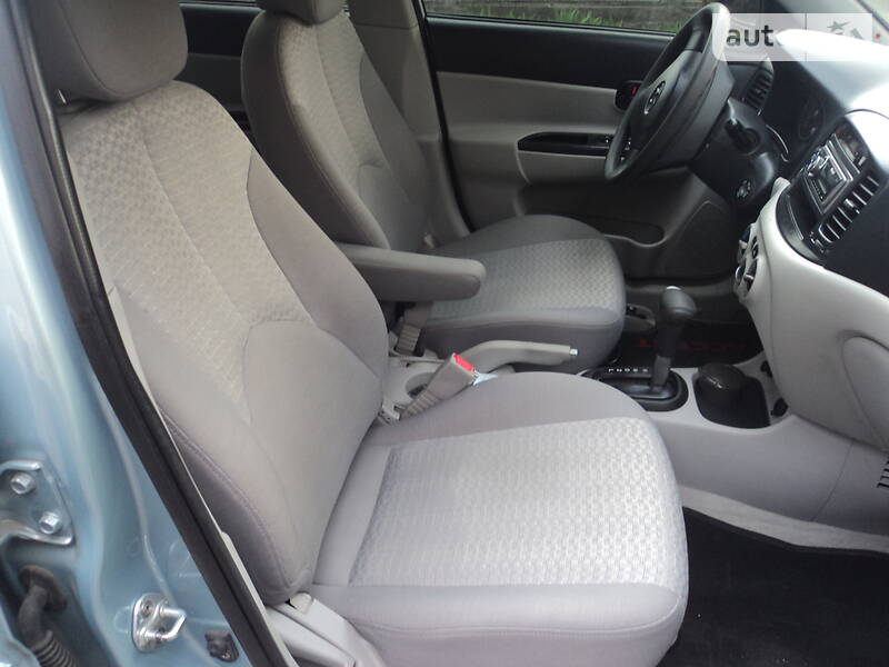 Седан Hyundai Accent 2008 в Нікополі