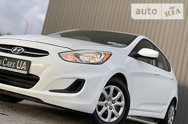 Хетчбек Hyundai Accent 2015 в 