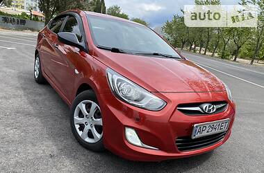 Седан Hyundai Accent 2011 в Энергодаре