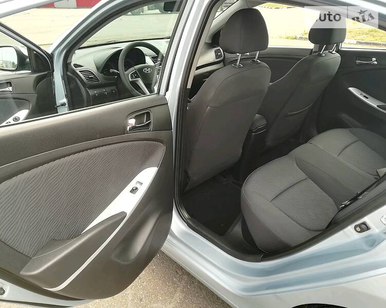 Седан Hyundai Accent 2011 в Києві