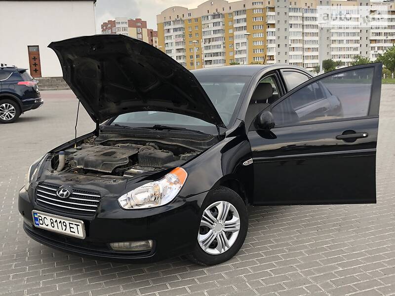 Седан Hyundai Accent 2008 в Львове