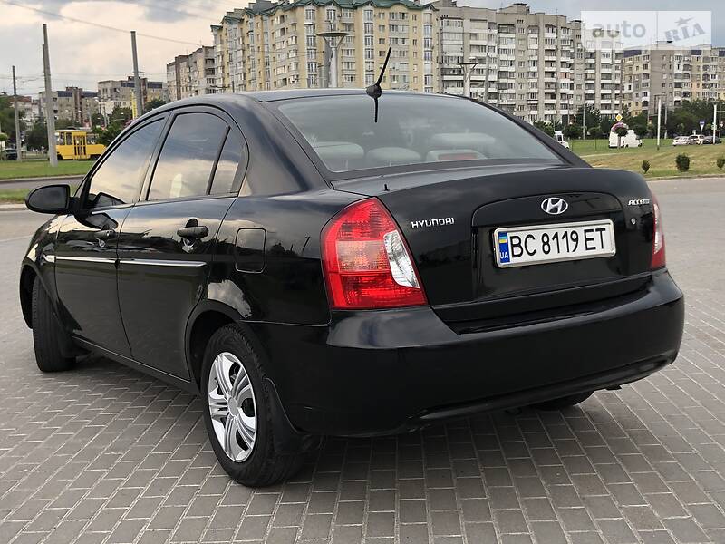 Седан Hyundai Accent 2008 в Львове
