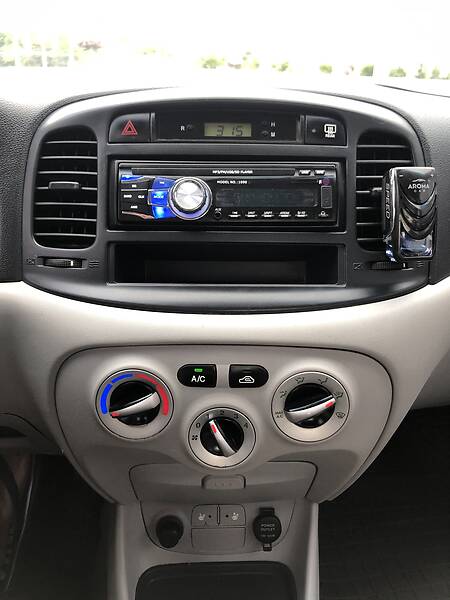 Седан Hyundai Accent 2008 в Львове