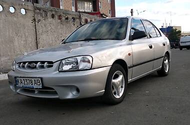 Лифтбек Hyundai Accent 1999 в Киеве