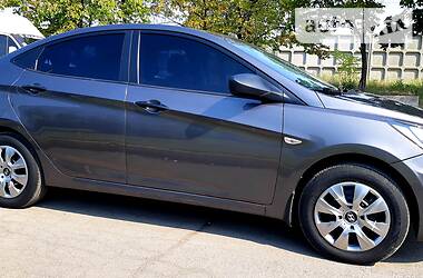 Седан Hyundai Accent 2012 в 