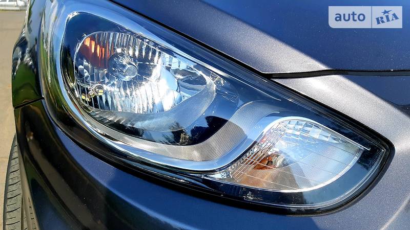 Седан Hyundai Accent 2012 в Дніпрі