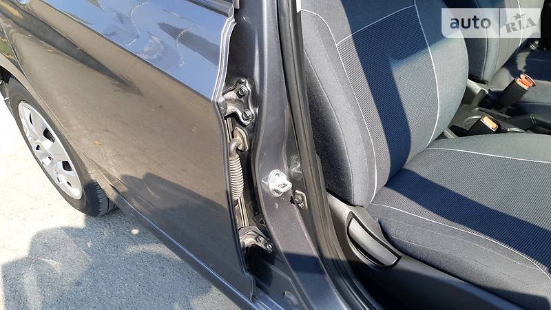 Седан Hyundai Accent 2012 в Дніпрі