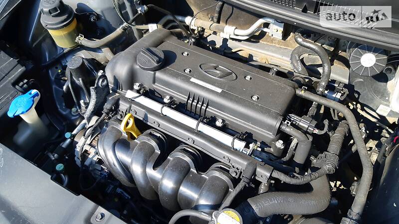 Седан Hyundai Accent 2012 в Дніпрі