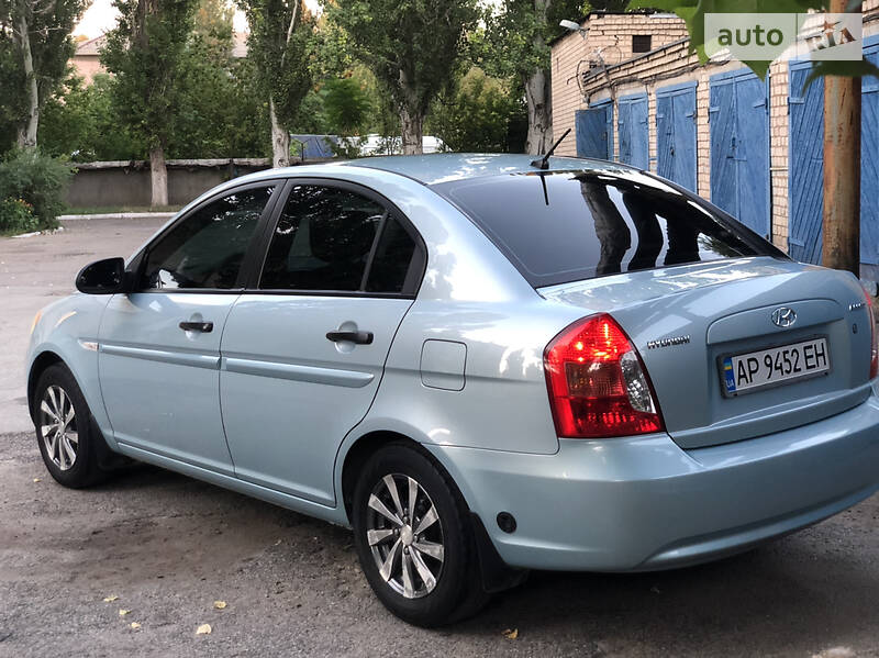 Седан Hyundai Accent 2008 в Мелитополе