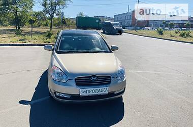 Седан Hyundai Accent 2007 в Кривом Роге