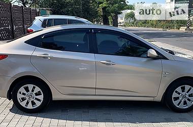 Седан Hyundai Accent 2012 в Николаеве